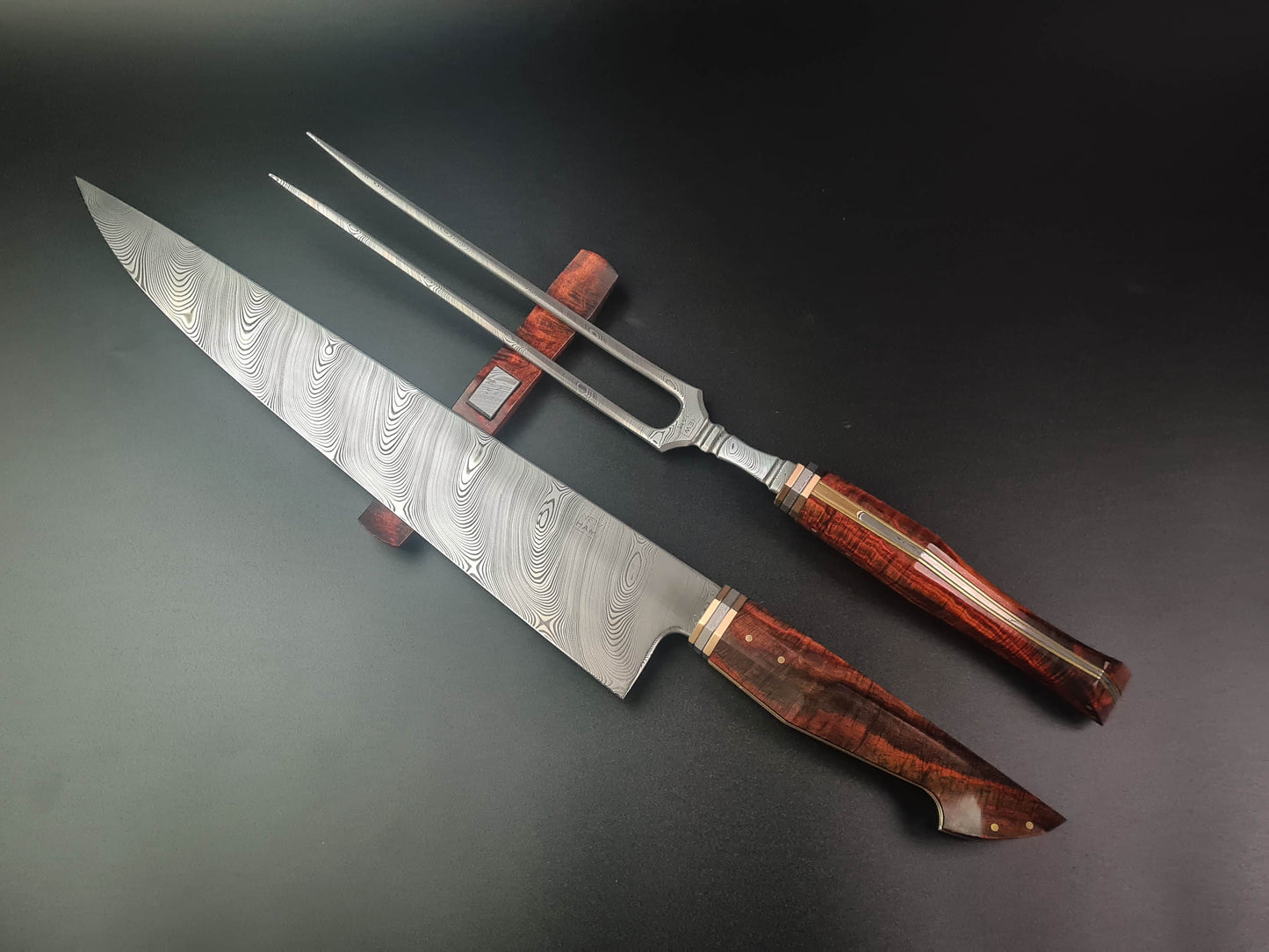 DCI23: Heirloom Carving Set