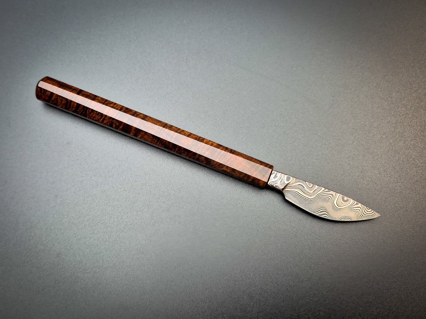 Cu-mascus Scalpel