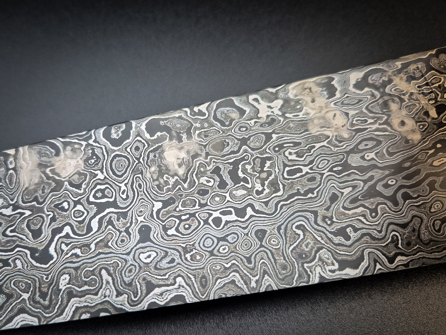 Damascus Integral Gyuto